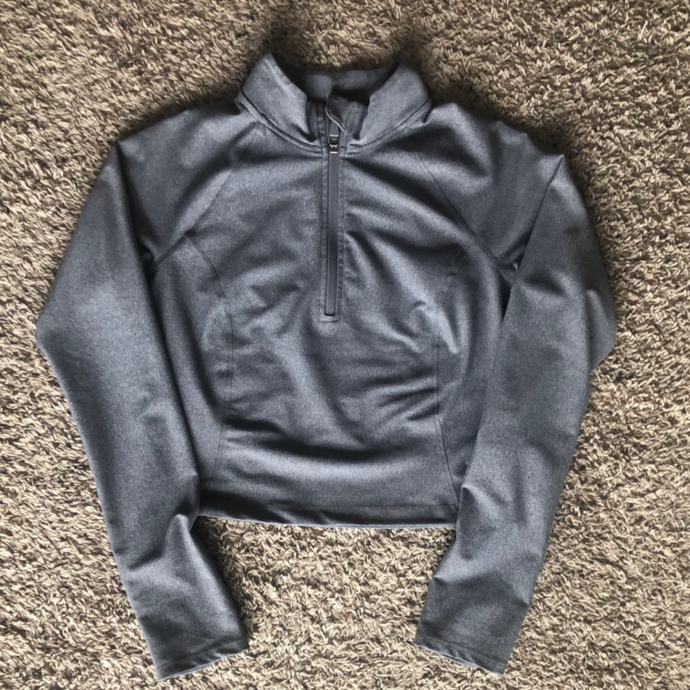 Old Navy Gray Quarter-Zip Cropped Pullover